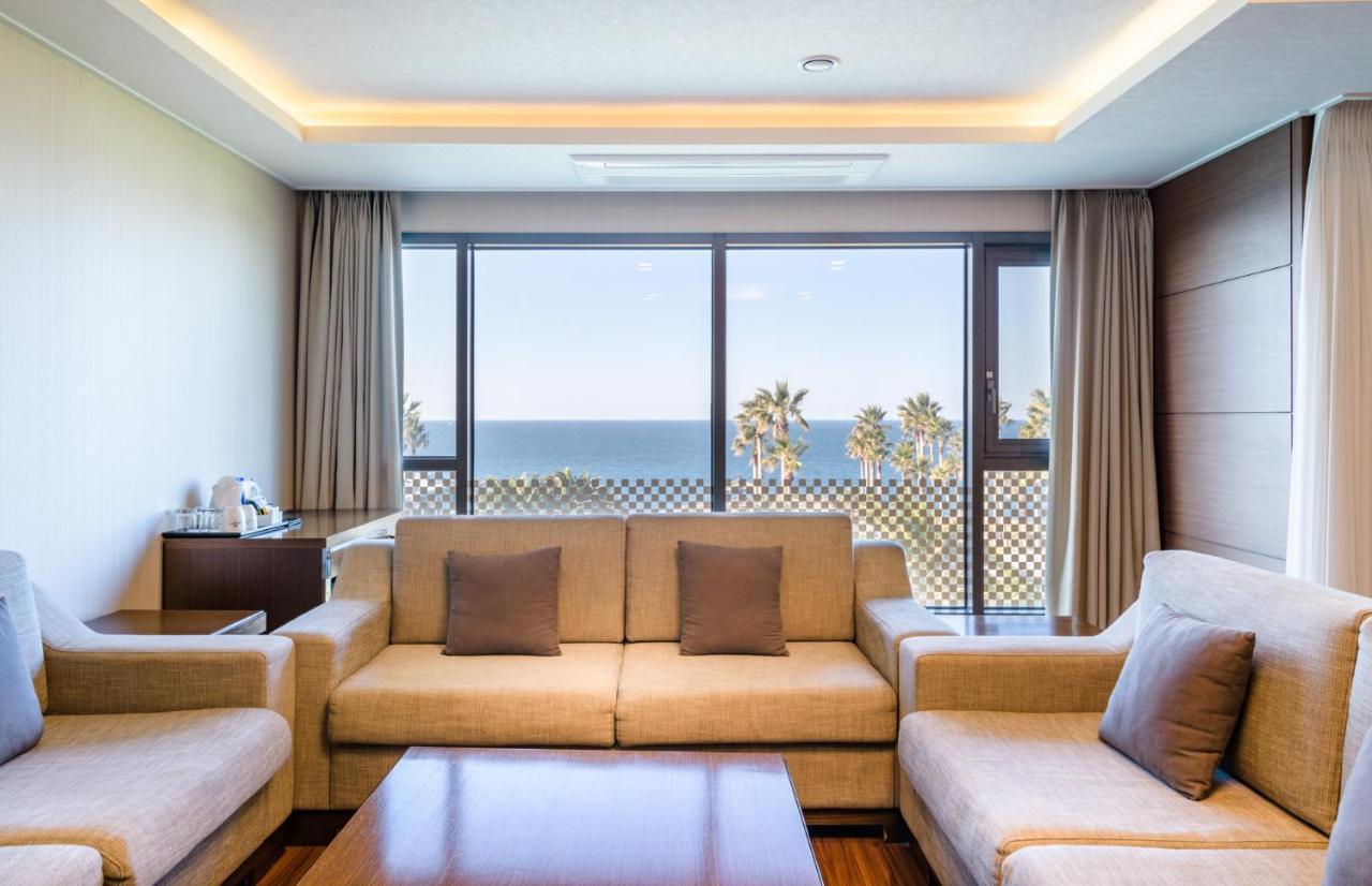 Uni Hotel Jeju Ngoại thất bức ảnh