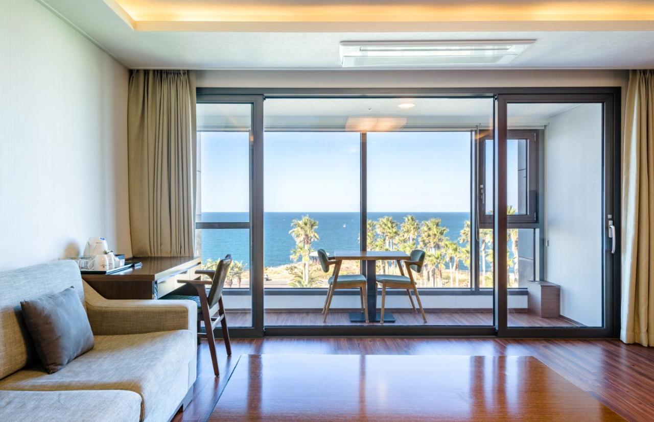 Uni Hotel Jeju Ngoại thất bức ảnh