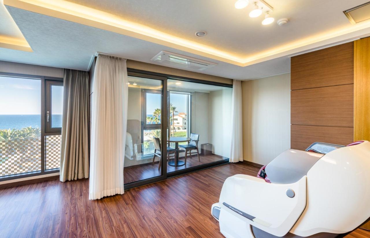 Uni Hotel Jeju Ngoại thất bức ảnh
