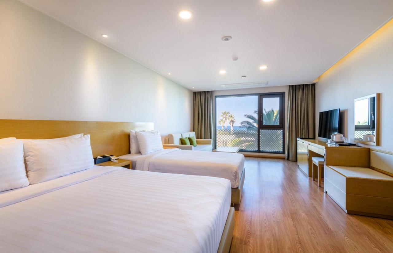 Uni Hotel Jeju Ngoại thất bức ảnh