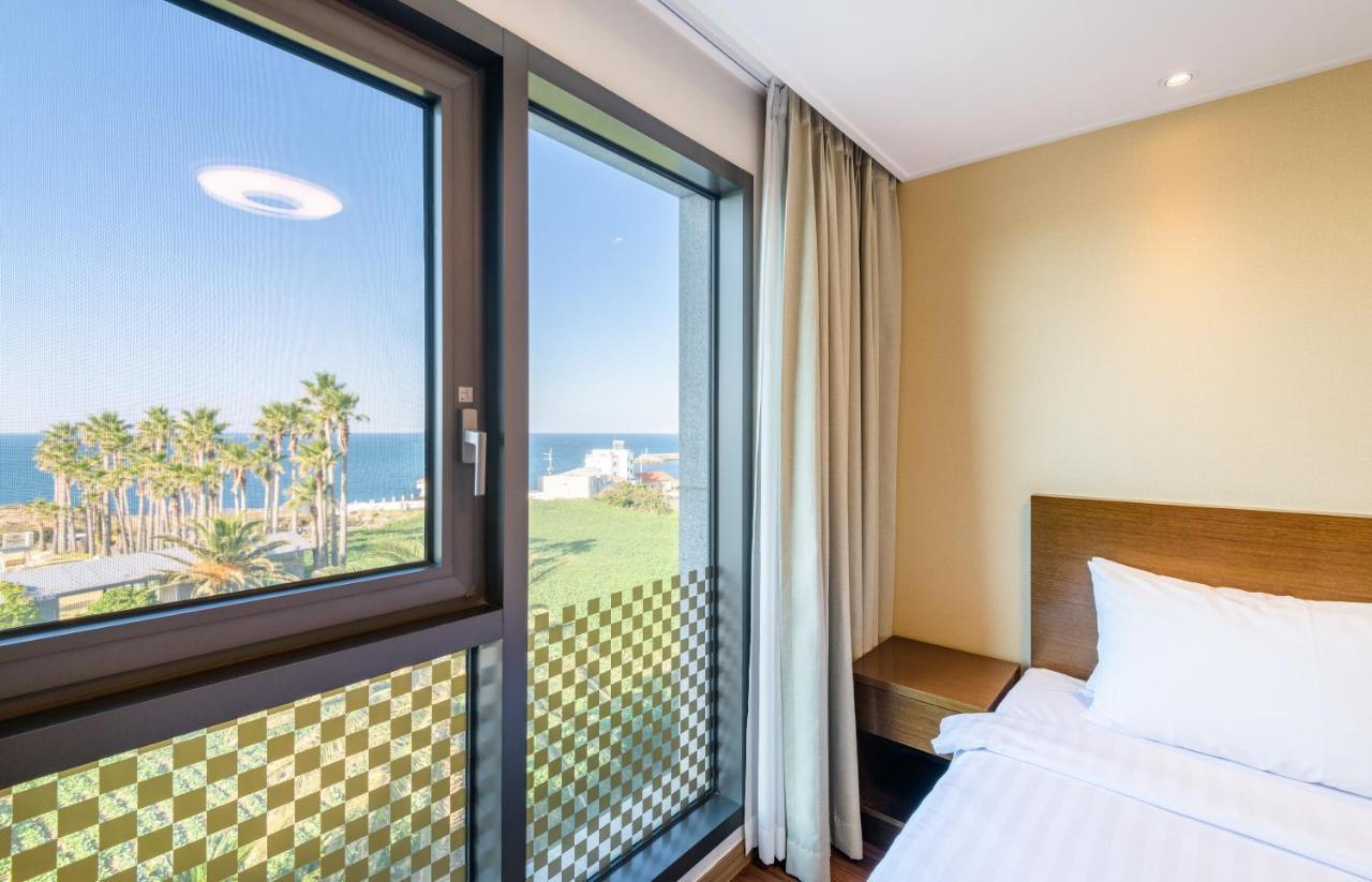 Uni Hotel Jeju Ngoại thất bức ảnh